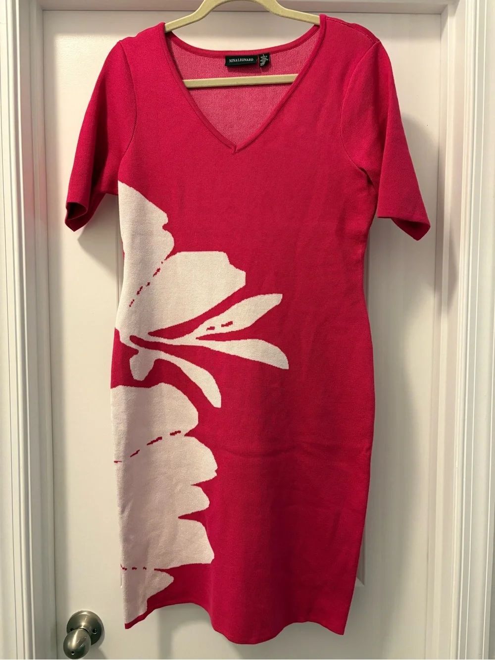 Nina Leonard Floral V-Neck Dress Size Large NWOT